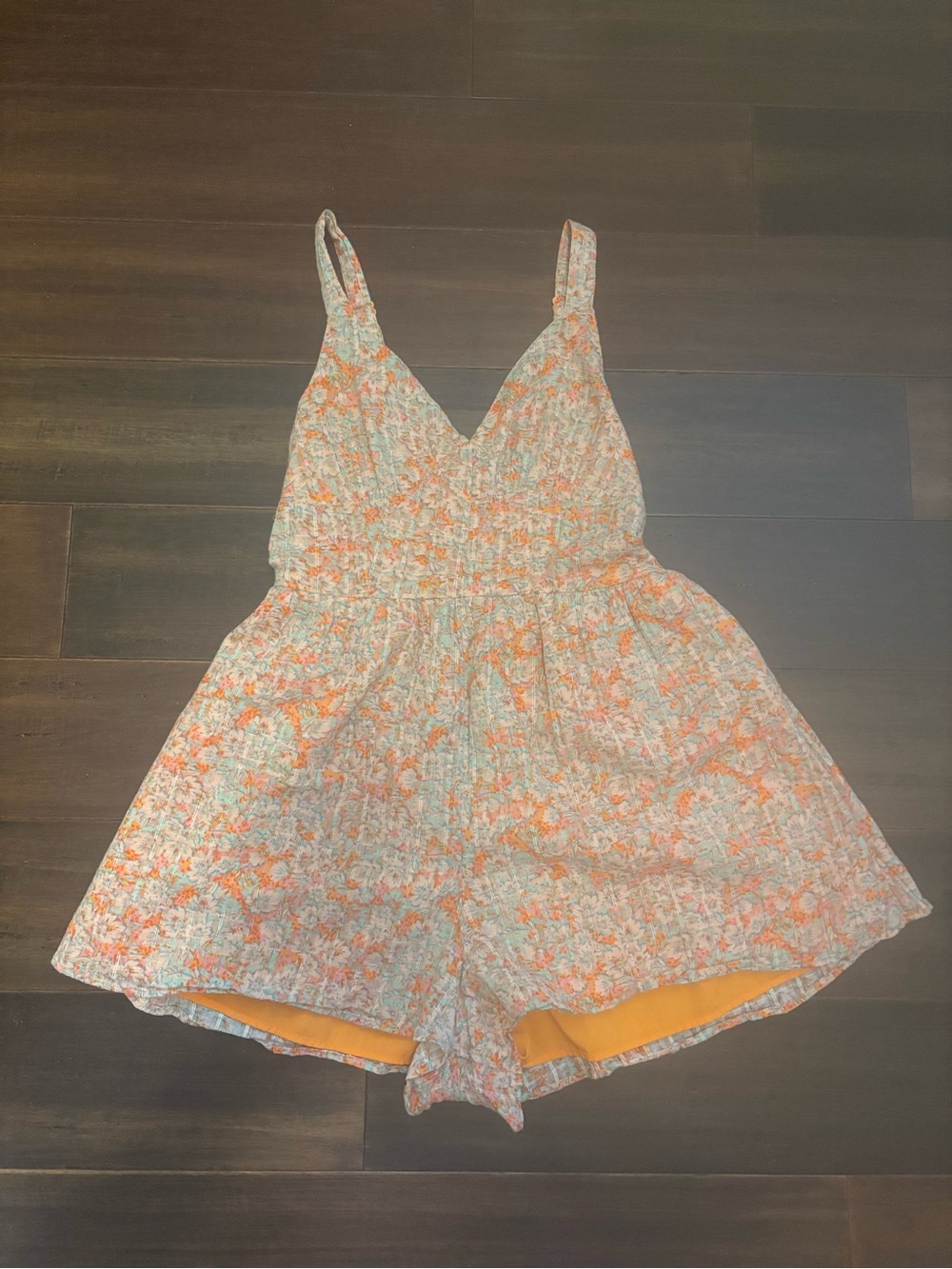 American Eagle Orange Floral Romper Size Small Women’s